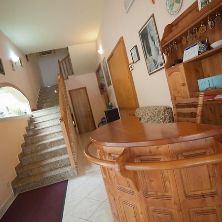 Albergo Magrini Della Genga ジェンガ エクステリア 写真